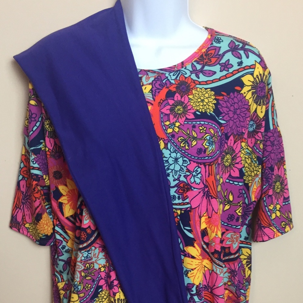 NWOT LuLaRoe Irma And Leggings Set